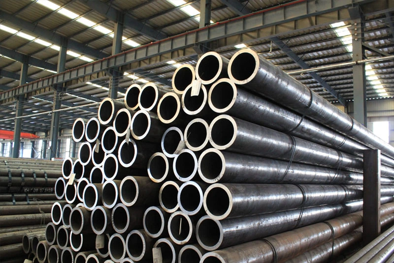 Proces de producție de țevi de oțel fără sudură laminate la cald